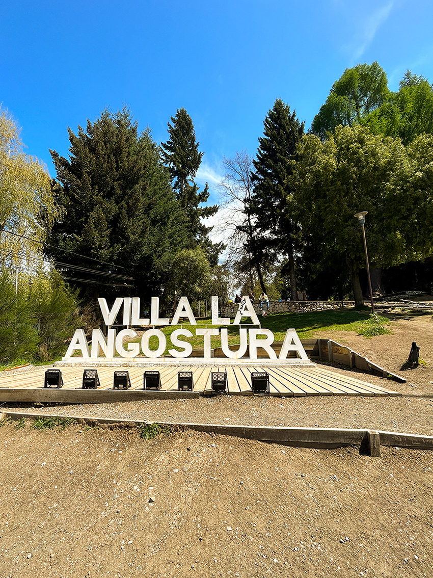 7 A IMG_4330 - copia 2 Excursión a Villa La Angostura y Cerro Bayo - Image 1