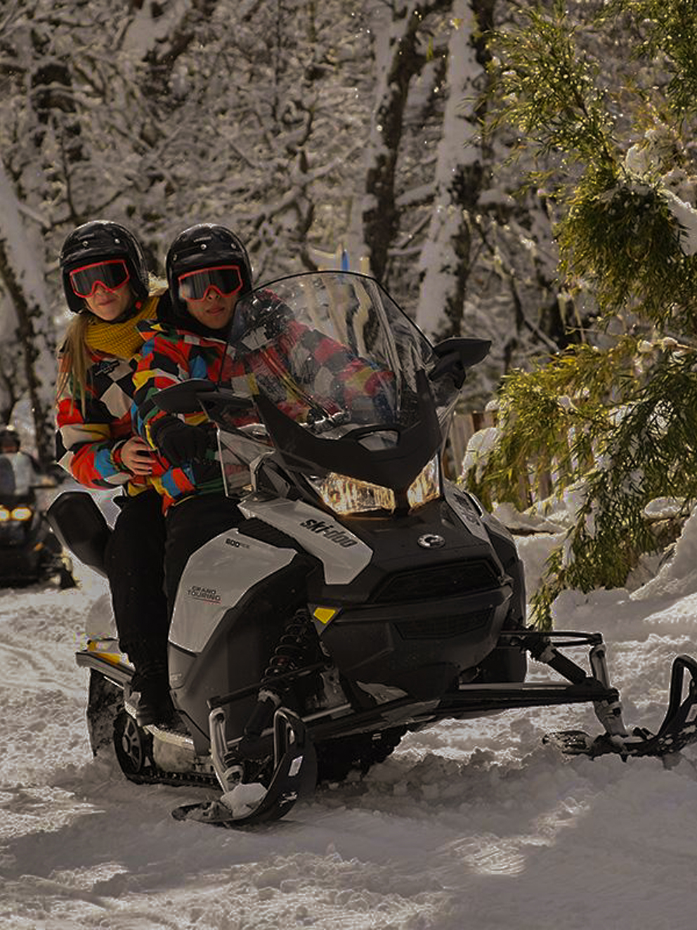 7 A la cueva s copia Viví la magia de La Cueva – After Ski - Imagem 1
