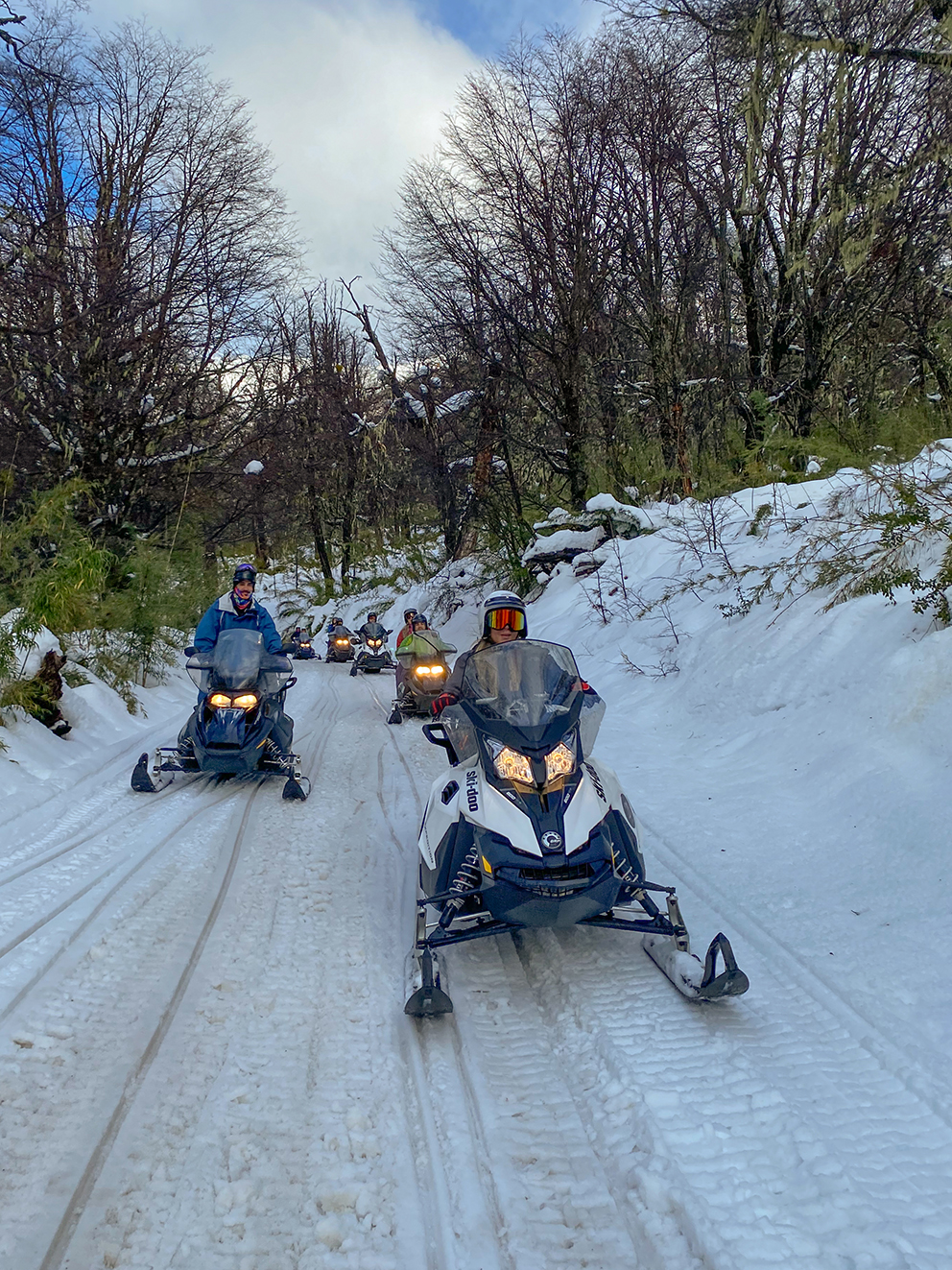 7 D IMG_5804 copy La Cueva – Travesía Diurna en Moto de Nieve y Cuatriciclos- Con traslado - Image 1
