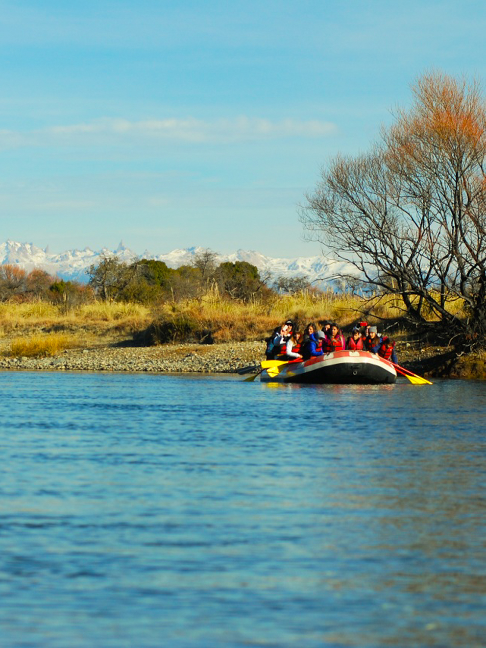 7 D RaftingrioLimay_image4_1140_1620765053 copia Rafting Limay por la estepa patagónica - Imagen 1