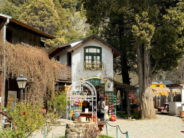 Traslado Colonia Suiza Bariloche: tradición, naturaleza y sabor